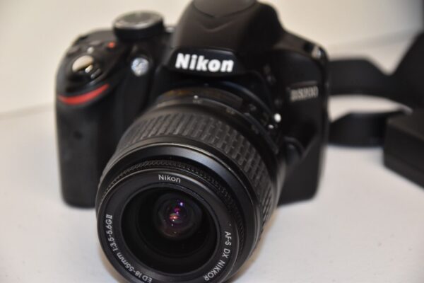 Nikon 3200D  DSLR 24.2 MP Camera Kit - Image 4