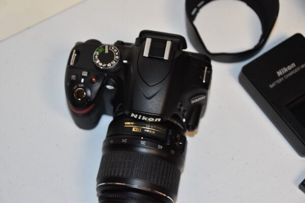 Nikon 3200D  DSLR 24.2 MP Camera Kit - Image 5